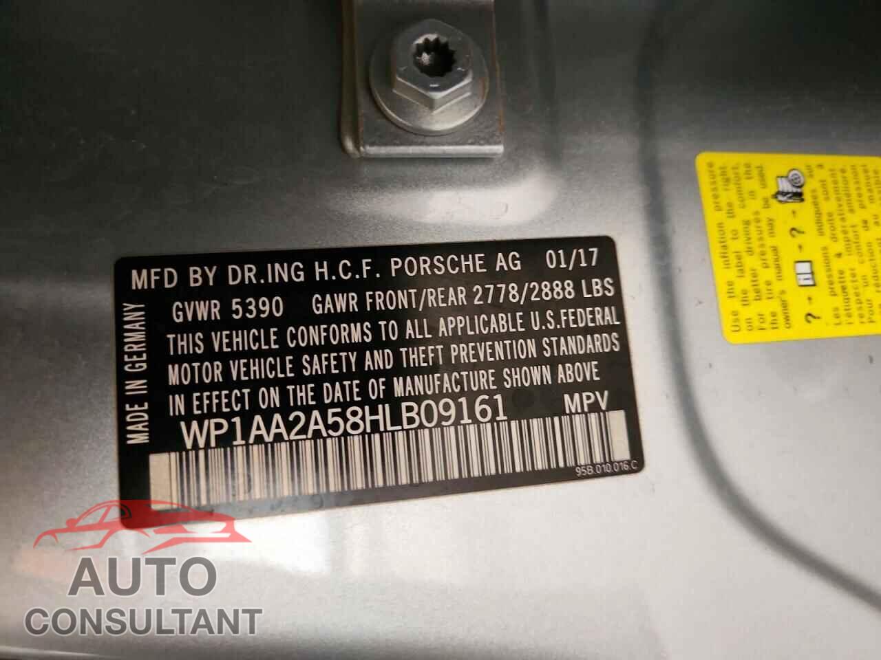 PORSCHE MACAN 2017 - WP1AA2A58HLB09161