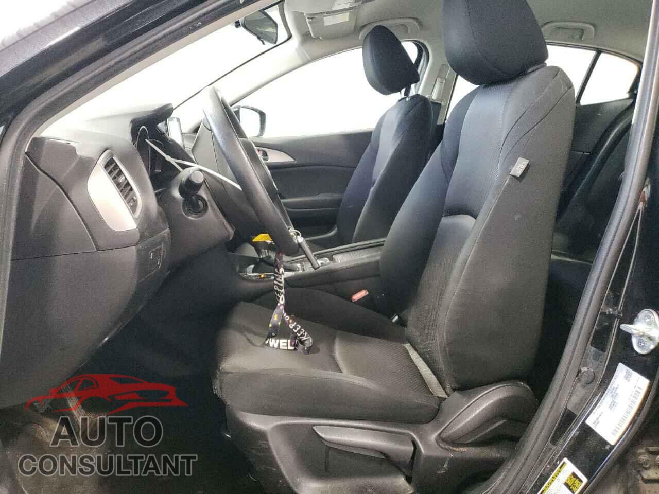 MAZDA 3 2017 - 3MZBN1U76HM157223