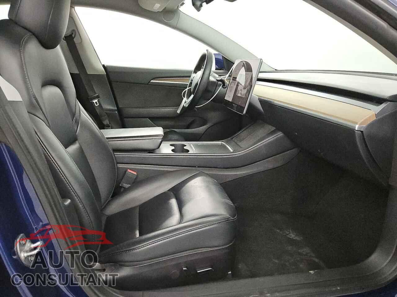 TESLA MODEL 3 2022 - 5YJ3E1EA6NF288864