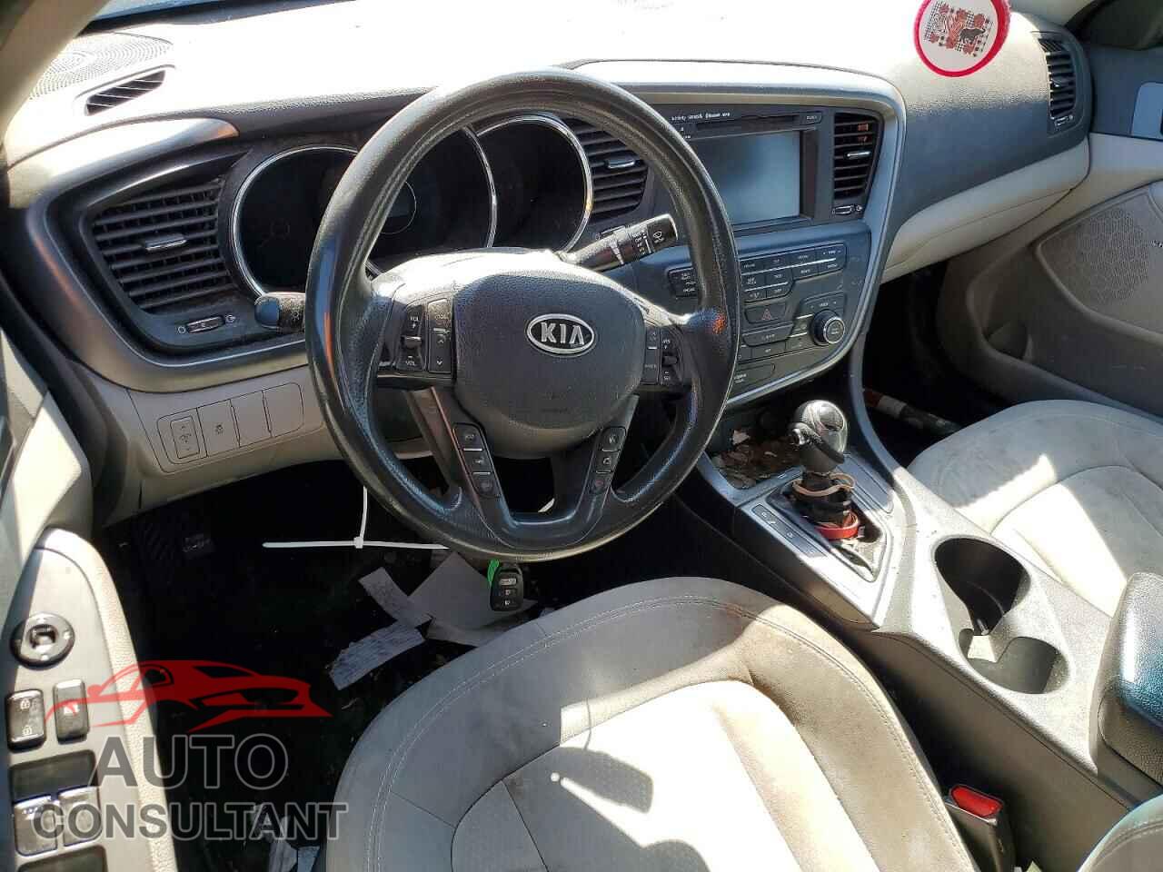 KIA OPTIMA 2011 - KNAGM4A77B5097089