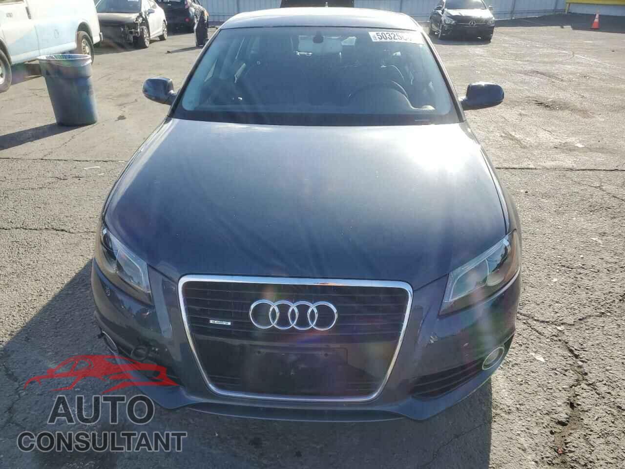 AUDI A3 2012 - WAUMFAFM5CA124583