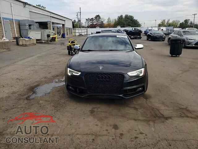 AUDI S5/RS5 2015 - WAUCGAFR8FA026768