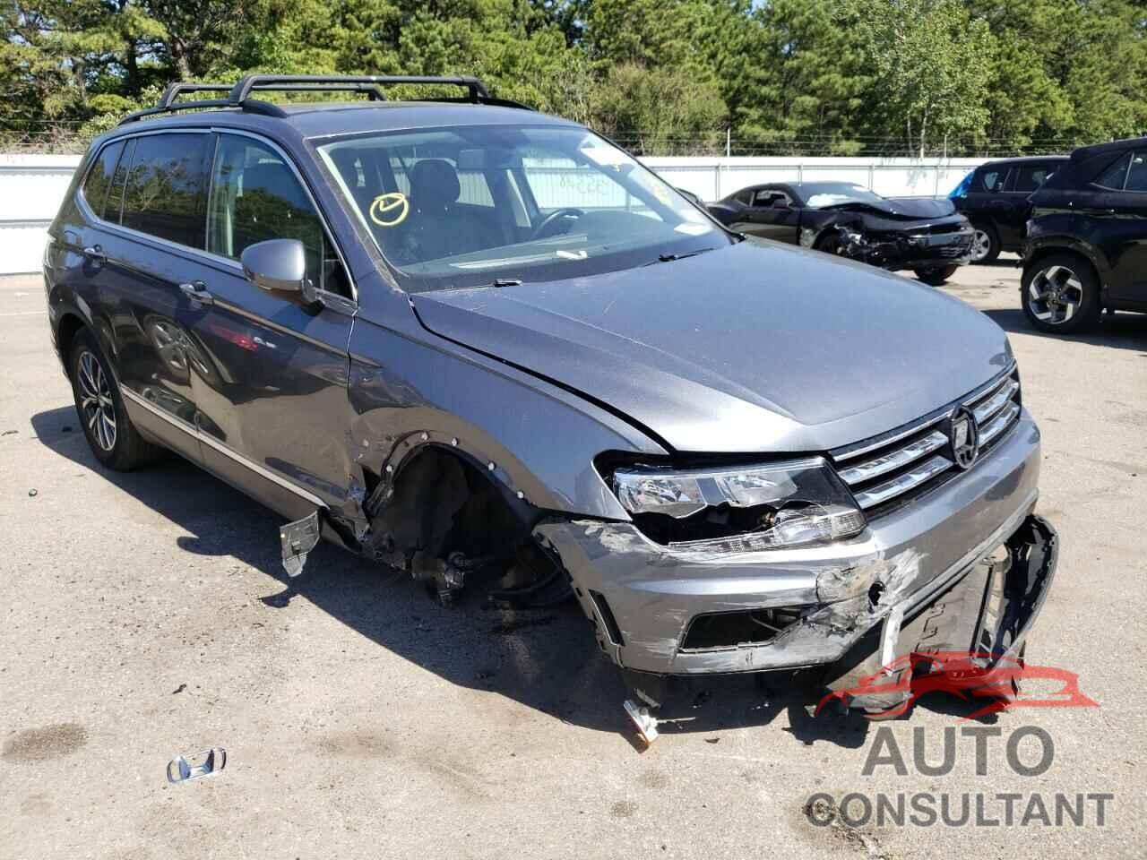 VOLKSWAGEN TIGUAN 2018 - 3VV2B7AX0JM215577