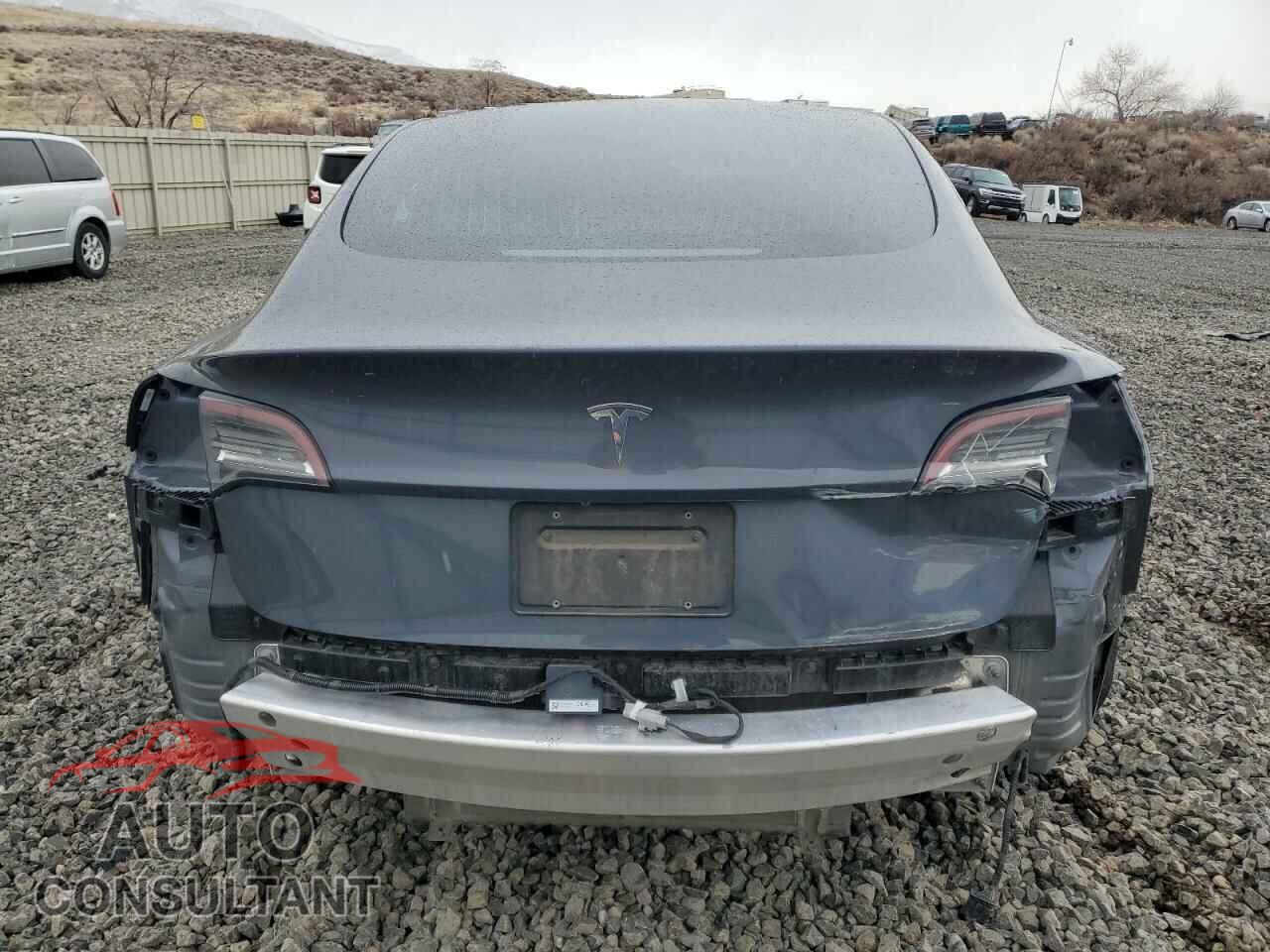 TESLA MODEL 3 2019 - 5YJ3E1EA1KF449407