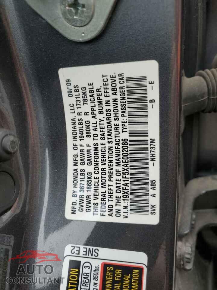 HONDA CIVIC 2010 - 19XFA1F5XAE002086