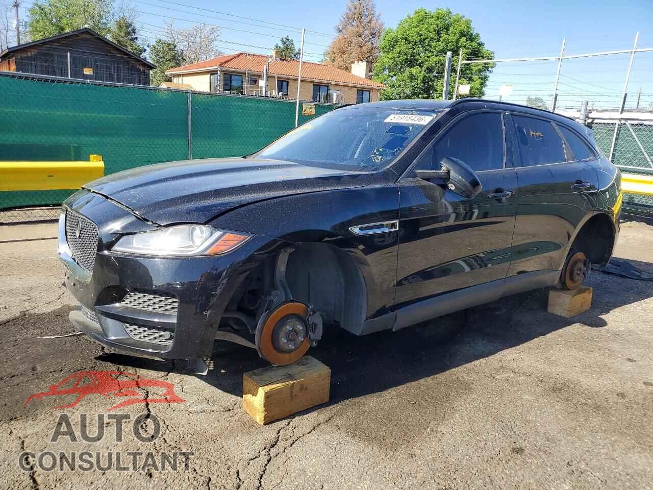 JAGUAR F-PACE 2018 - SADCJ2FX1JA268775