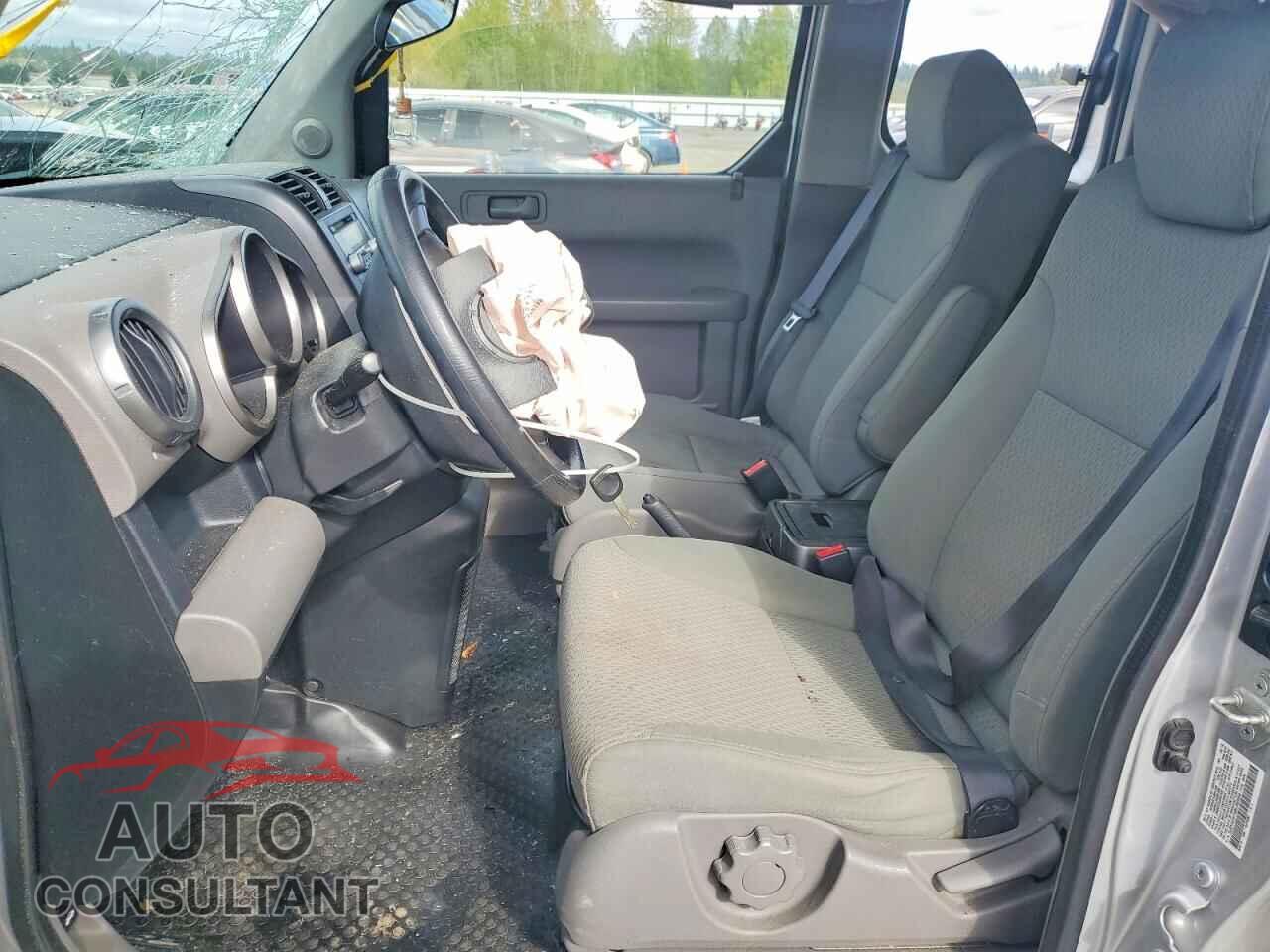 HONDA ELEMENT 2011 - 5J6YH2H74BL000054
