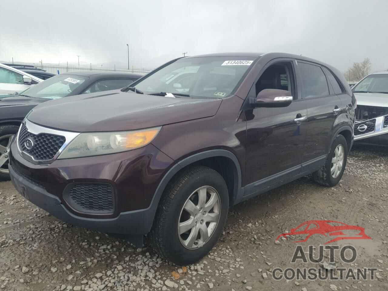 KIA SORENTO 2011 - 5XYKT3A17BG172760