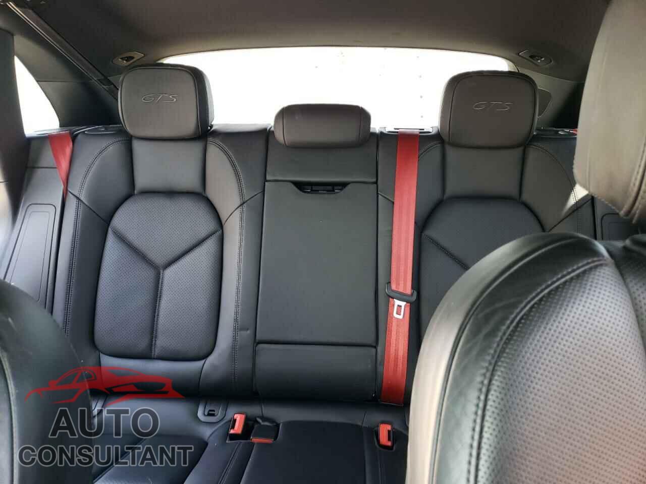 PORSCHE MACAN 2017 - WP1AG2A56HLB56204