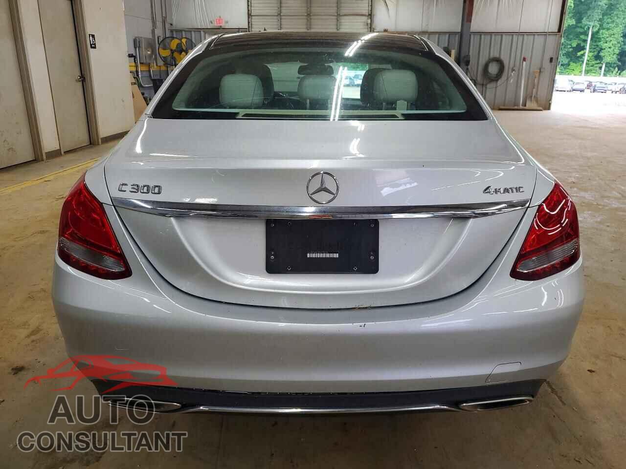 MERCEDES-BENZ C-CLASS 2016 - 55SWF4KB3GU175335