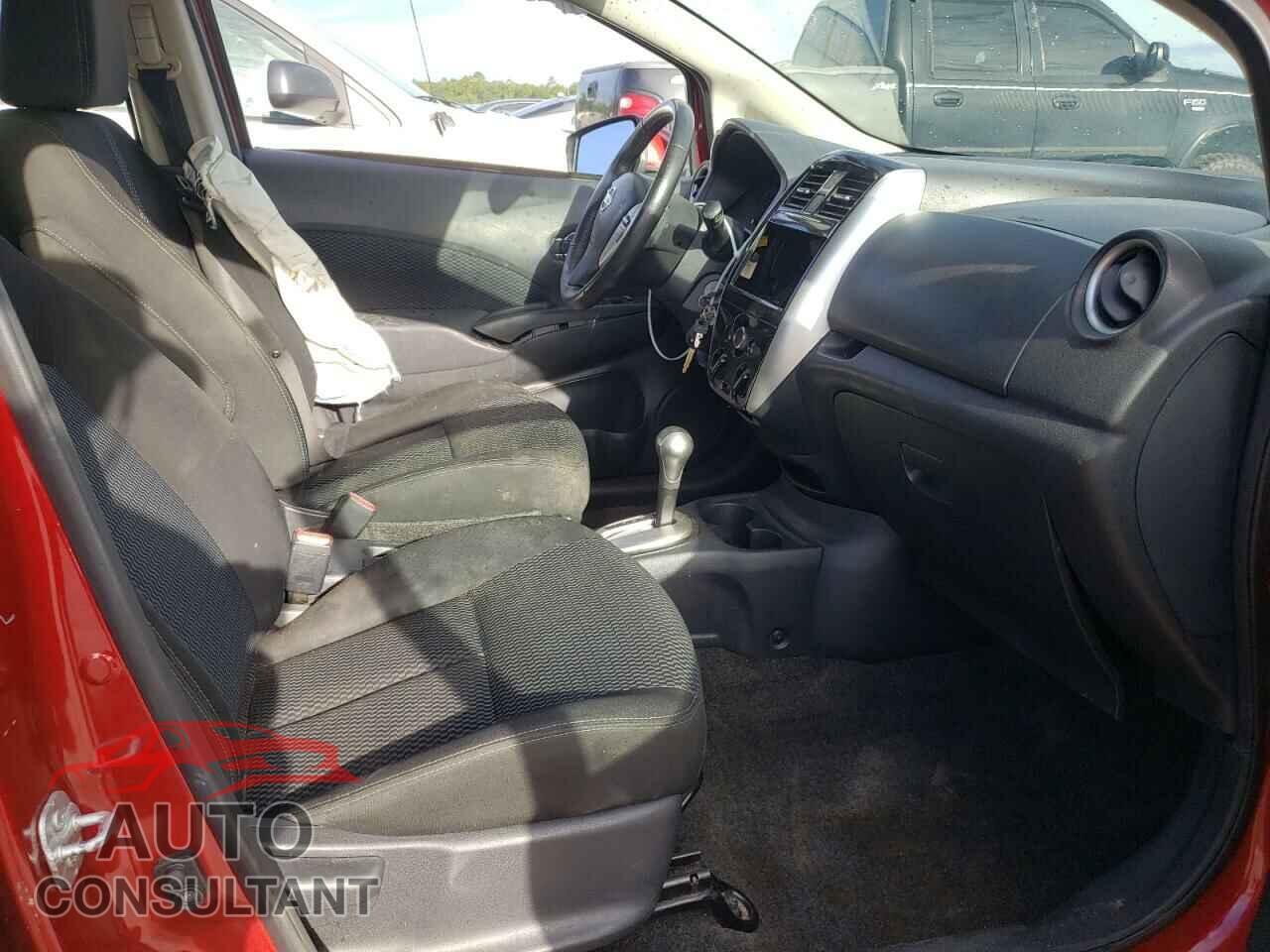 NISSAN VERSA 2016 - 3N1CE2CP7GL390355