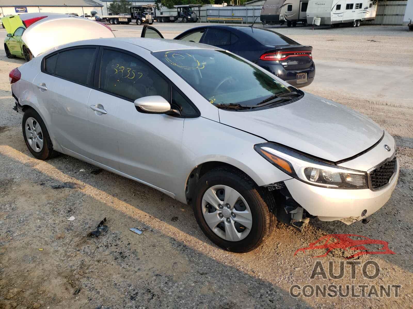 KIA FORTE 2017 - 3KPFK4A73HE073101