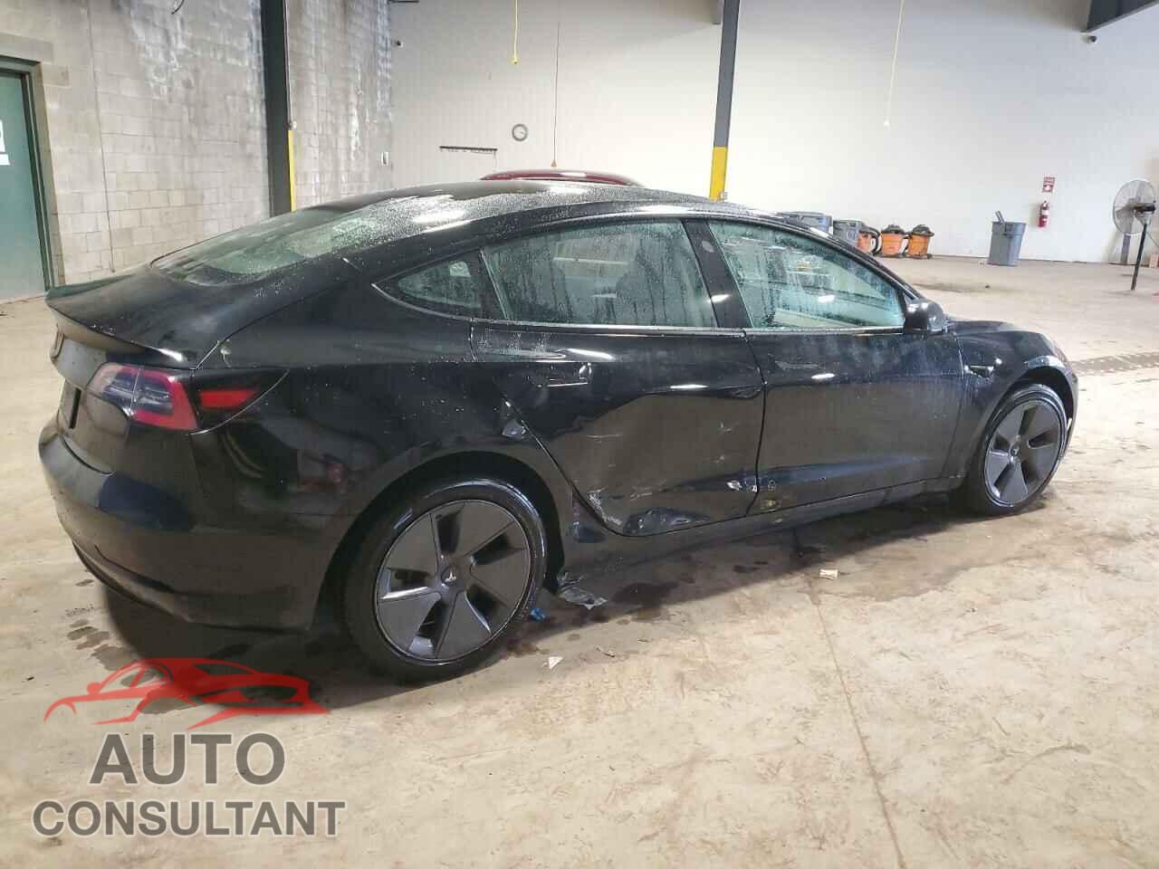 TESLA MODEL 3 2022 - 5YJ3E1EA4NF372004