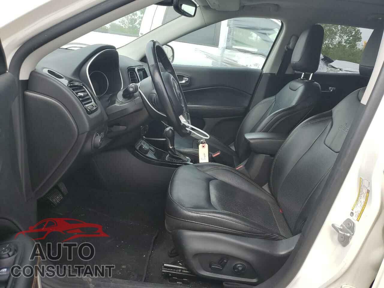 JEEP COMPASS 2019 - 3C4NJDCB5KT816764