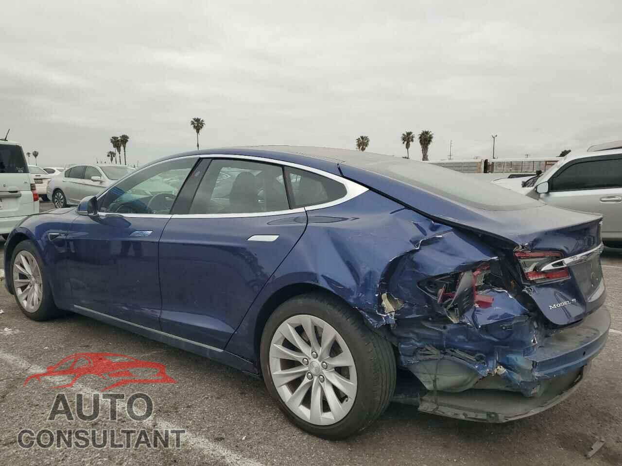 TESLA MODEL S 2017 - 5YJSA1E20HF192300
