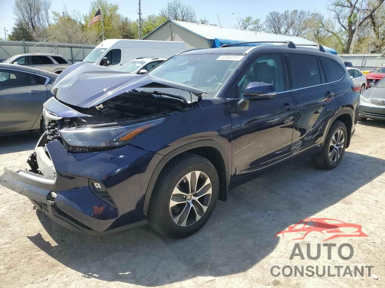 TOYOTA HIGHLANDER 2022 - 5TDHZRBH9NS241589