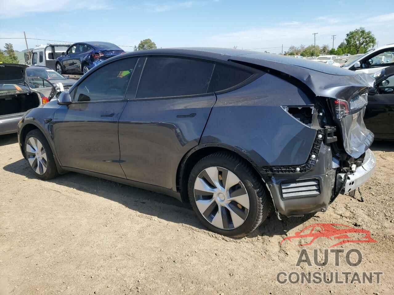 TESLA MODEL Y 2021 - 5YJYGDED6MF110558
