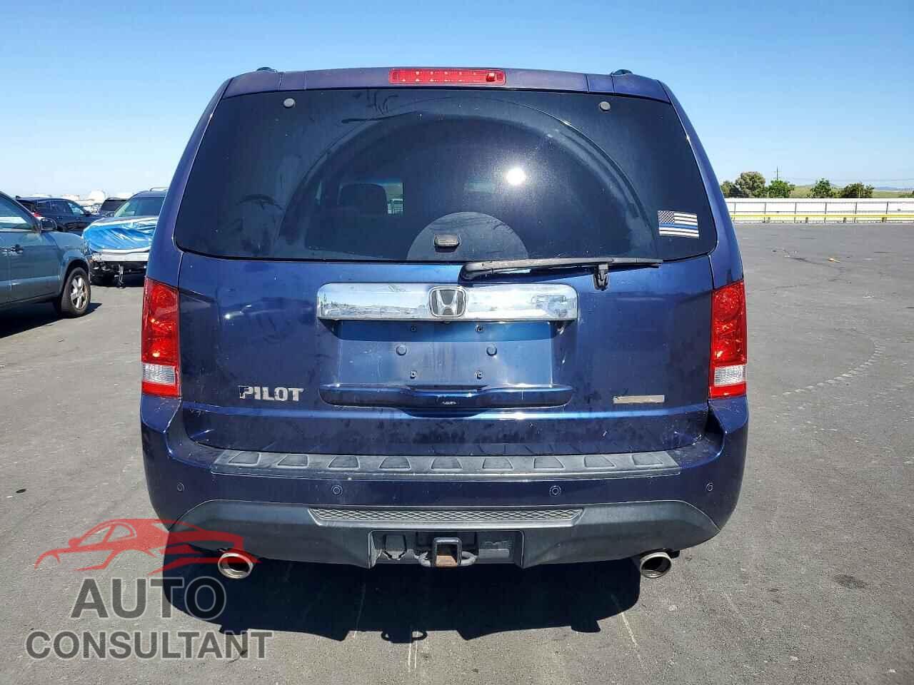 HONDA PILOT 2013 - 5FNYF3H93DB039159