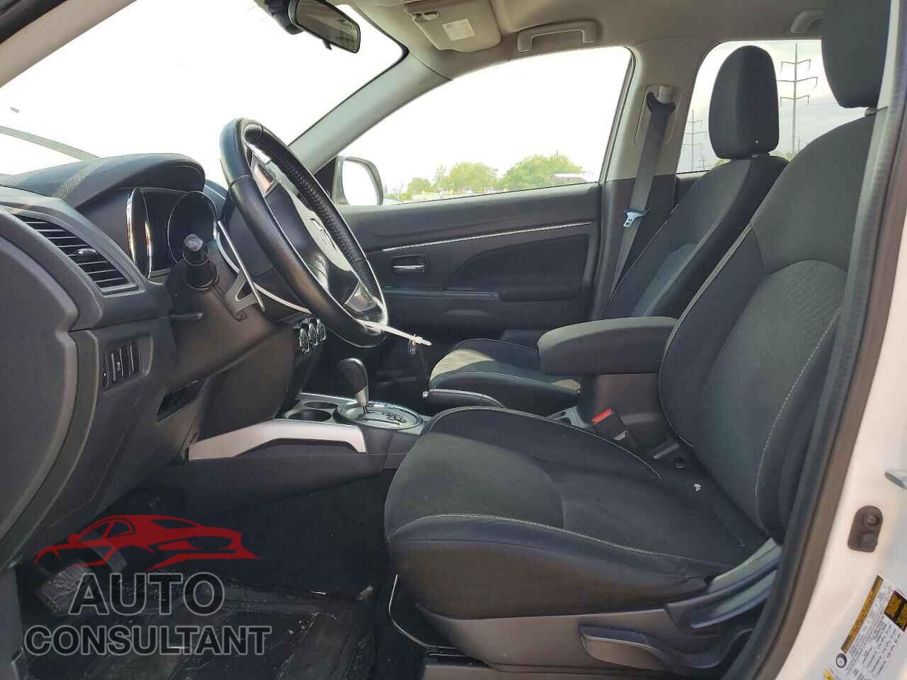 MITSUBISHI OUTLANDER 2013 - 4A4AR4AU7DE016183