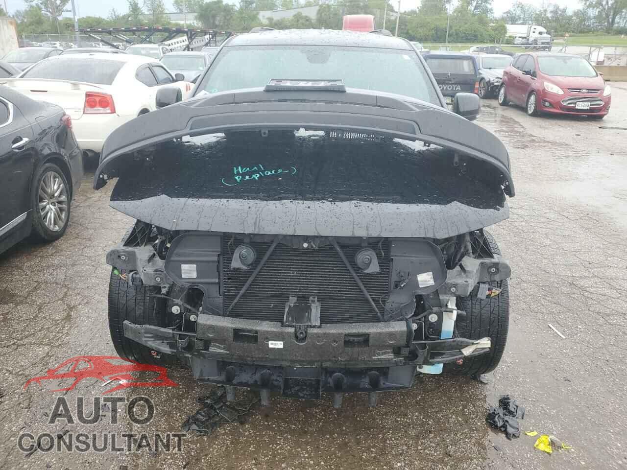 DODGE DURANGO 2018 - 1C4RDJDG1JC213693