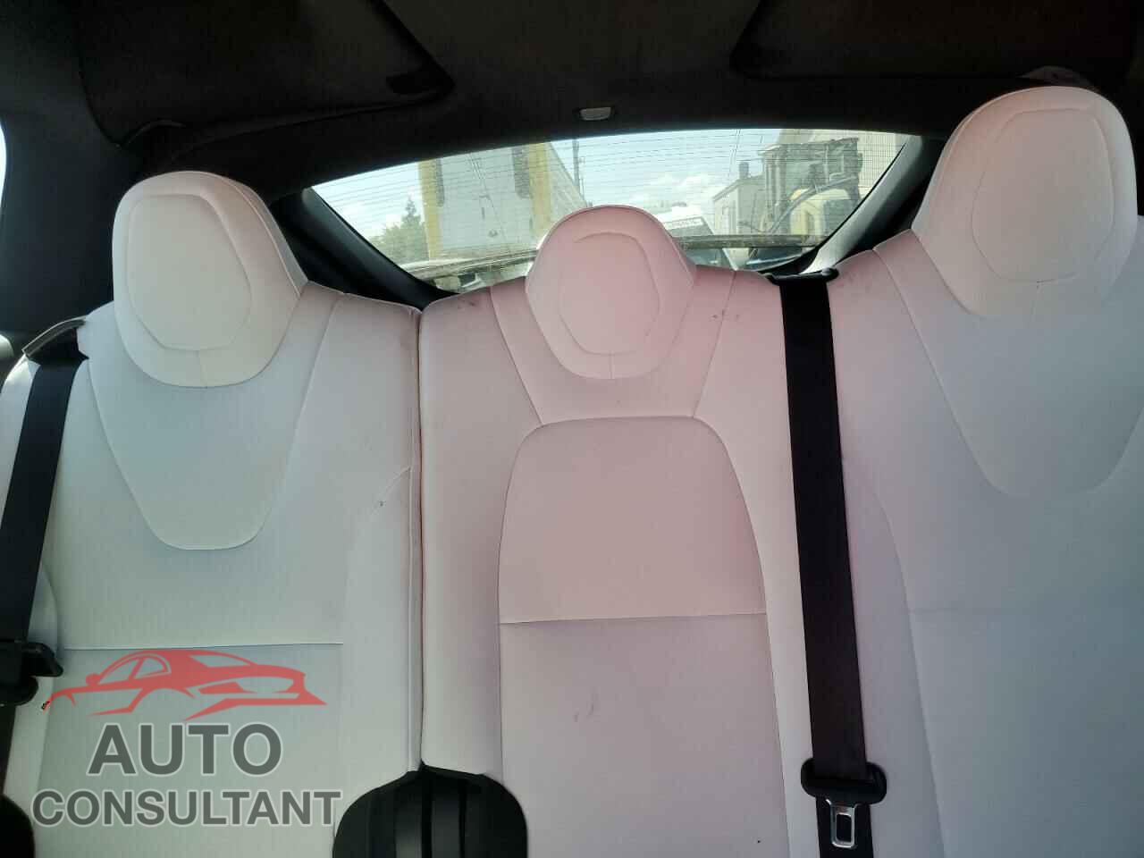 TESLA MODEL X 2021 - 5YJXCDE49MF324175