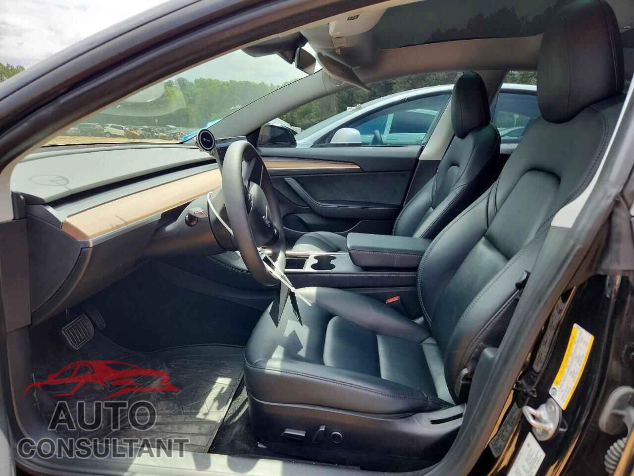 TESLA MODEL 3 2021 - 5YJ3E1EA1MF045915