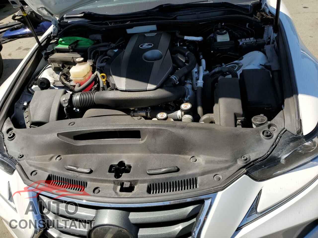 LEXUS IS 2018 - JTHBA1D20J5065022