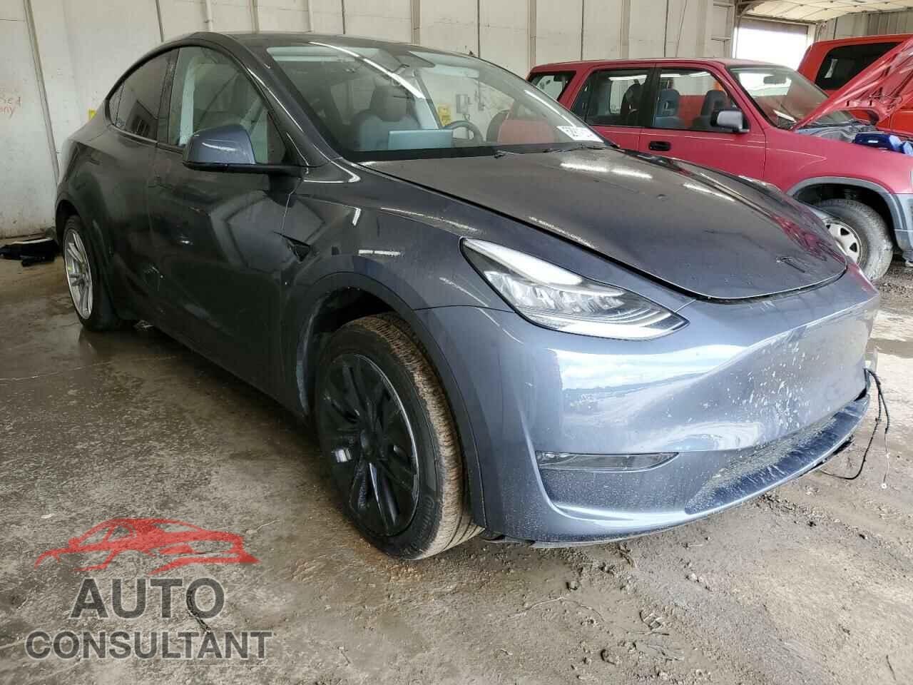 TESLA MODEL Y 2023 - 7SAYGDEE2PA083789