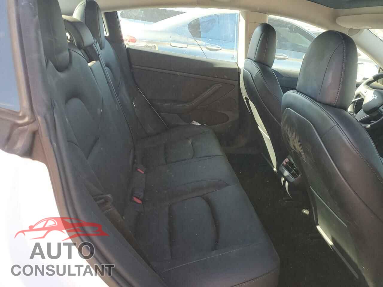 TESLA MODEL 3 2022 - 5YJ3E1EB2NF113777