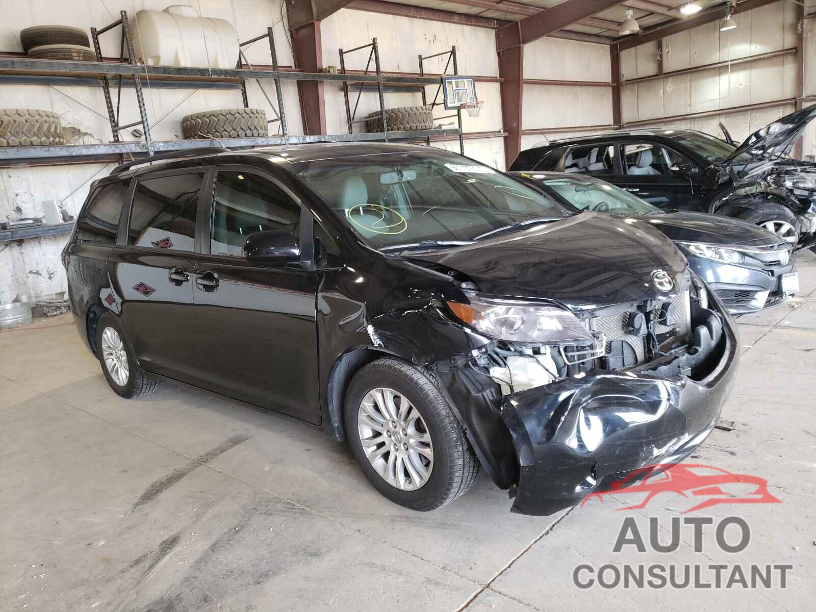 TOYOTA SIENNA 2016 - 5TDYK3DC0GS718674