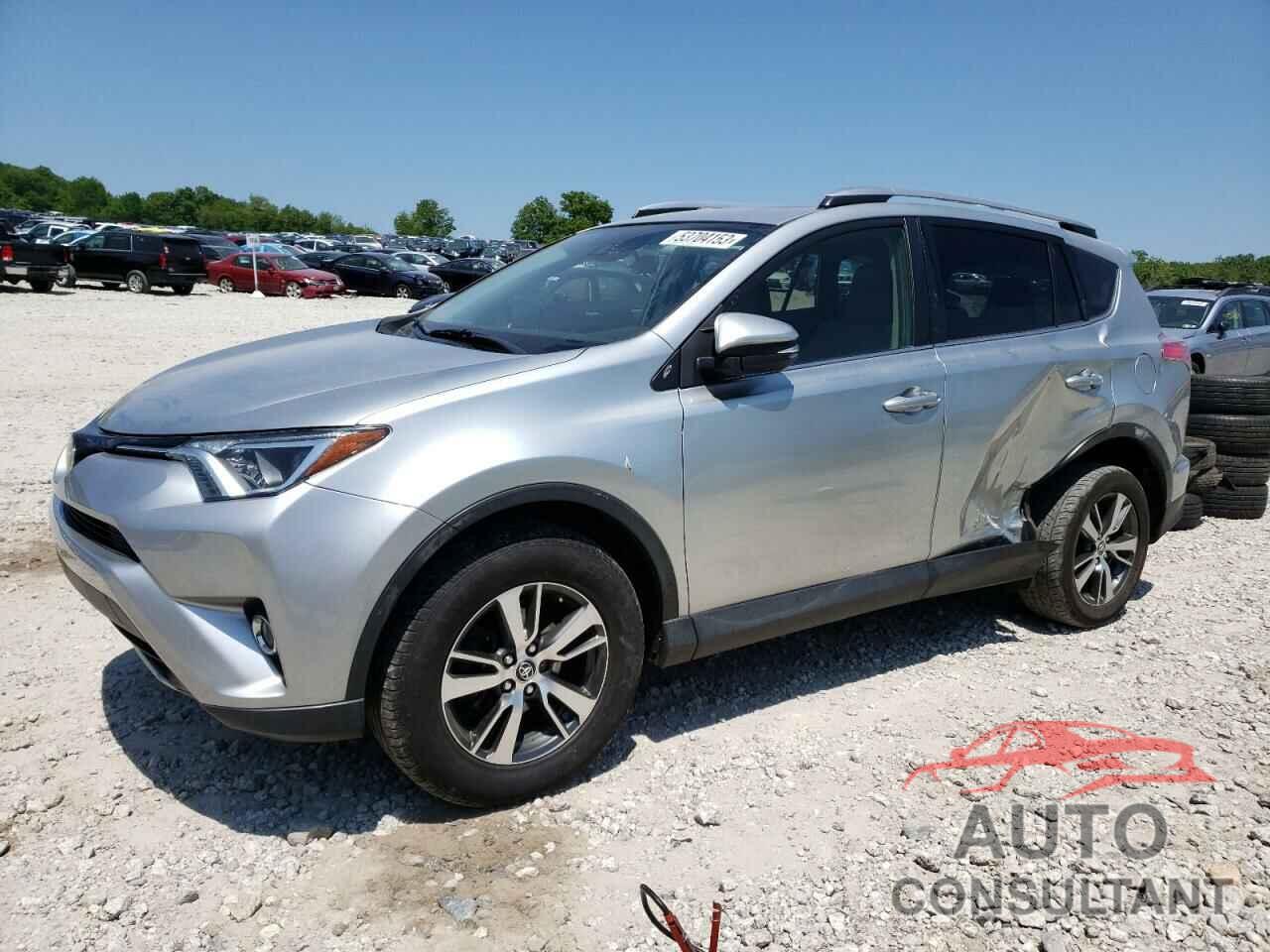 TOYOTA RAV4 2018 - JTMRFREV1JJ196864