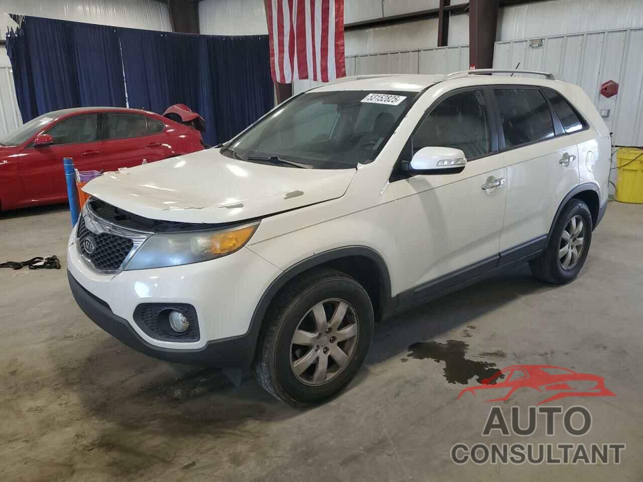 KIA SORENTO 2011 - 5XYKT3A15BG102321