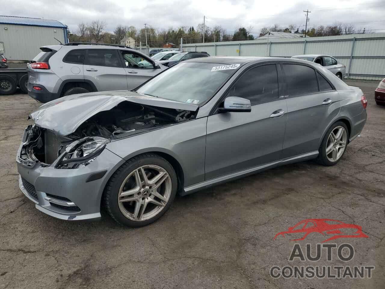 MERCEDES-BENZ E-CLASS 2013 - WDDHF8JB7DA707957