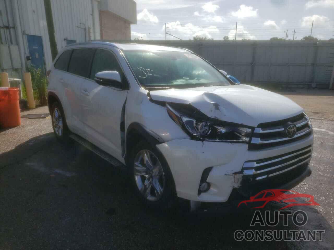 TOYOTA HIGHLANDER 2018 - 5TDYZRFH4JS255310