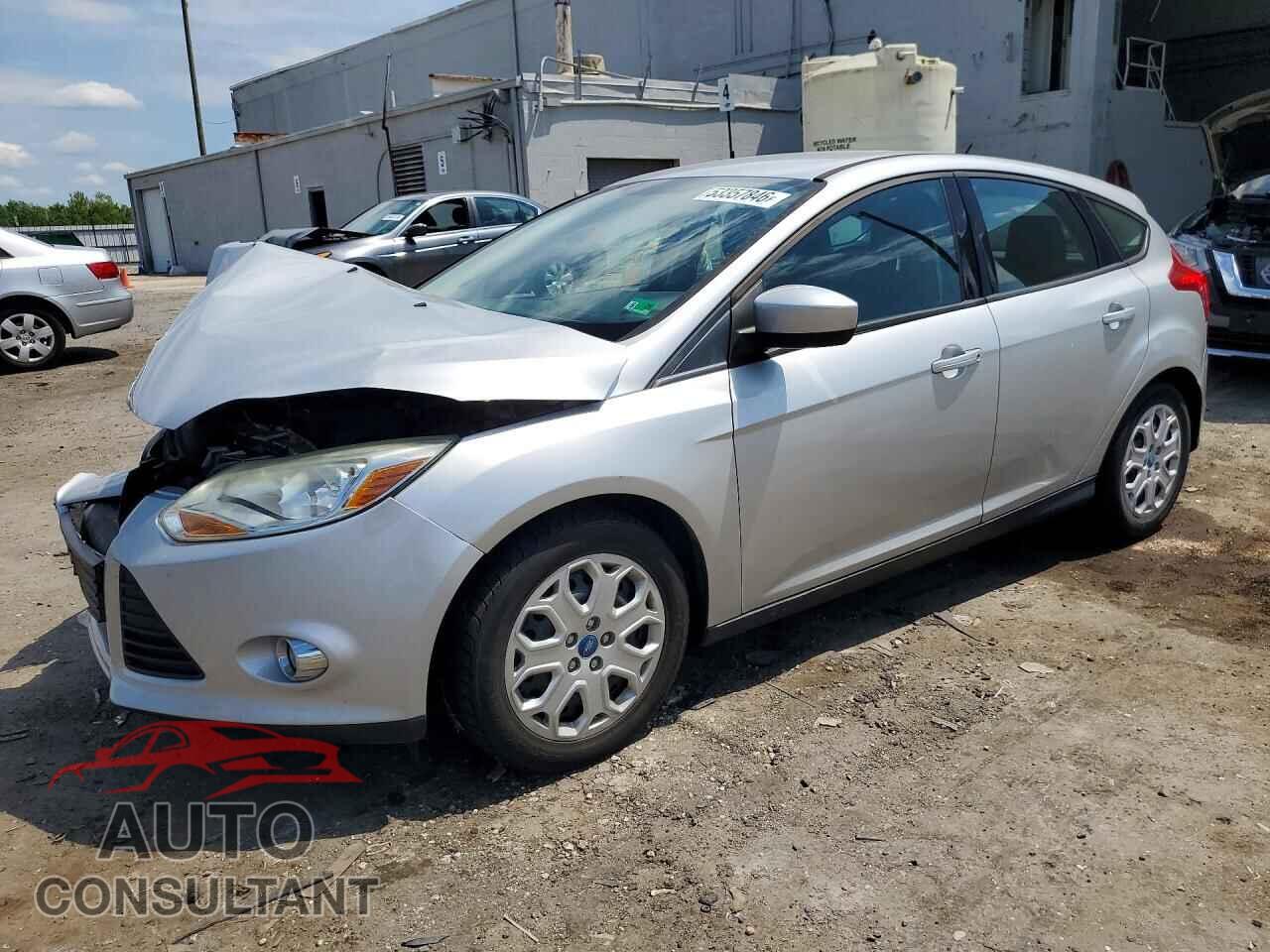 FORD FOCUS 2012 - 1FAHP3K2XCL193121