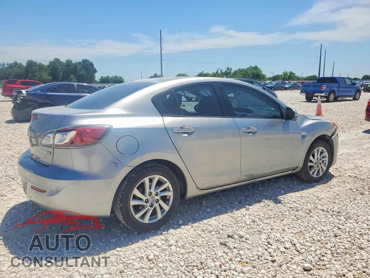 MAZDA 3 2012 - JM1BL1V76C1617896