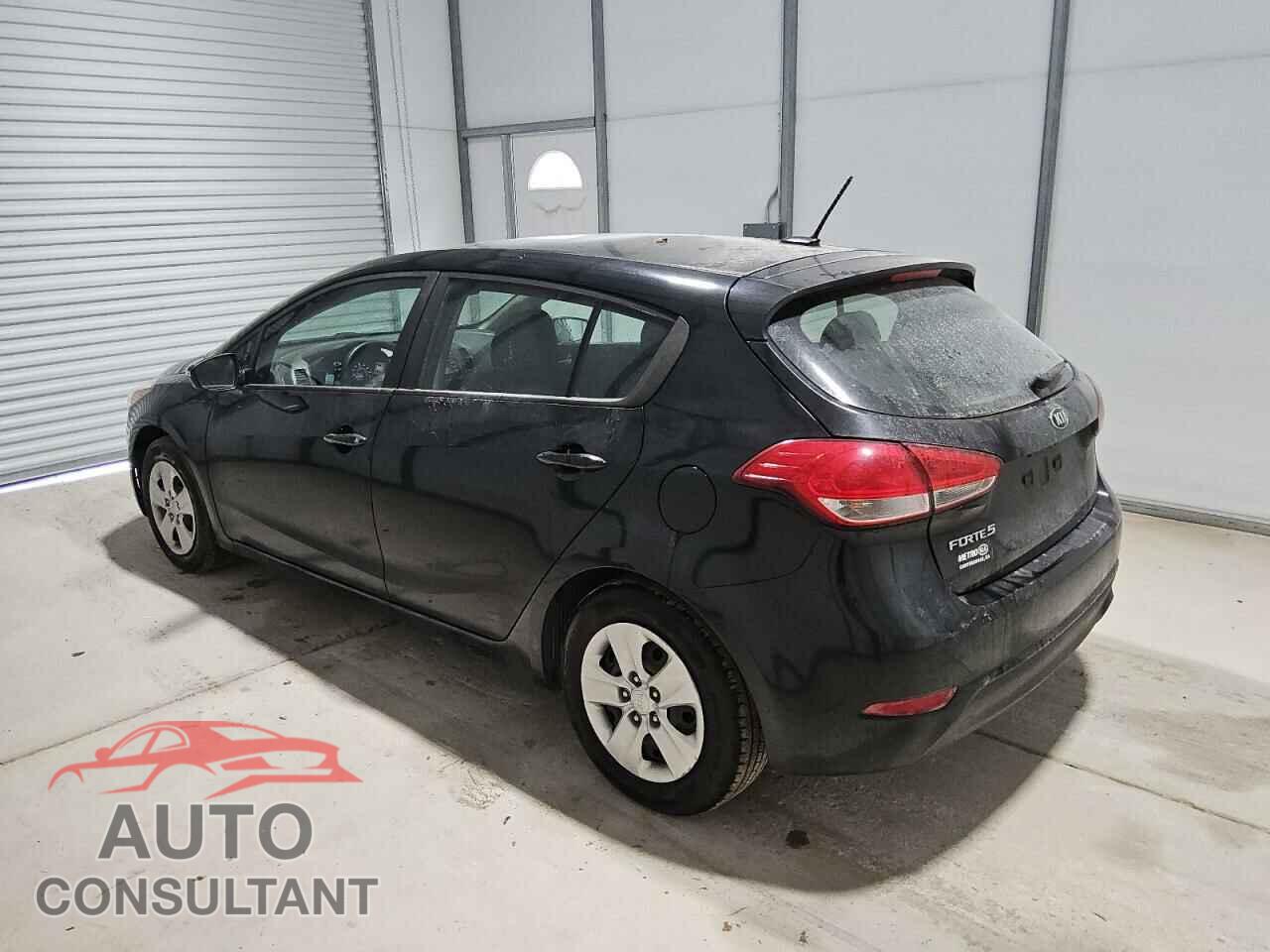 KIA FORTE 2017 - KNAFK5A82H5725360