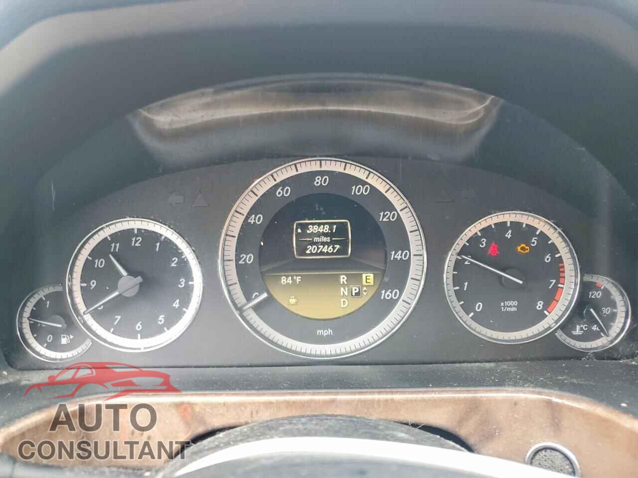 MERCEDES-BENZ E-CLASS 2011 - WDDHF8HB8BA493323