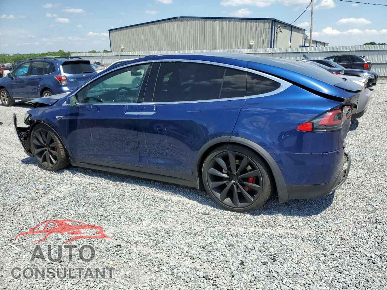 TESLA MODEL X 2016 - 5YJXCAE46GF003035