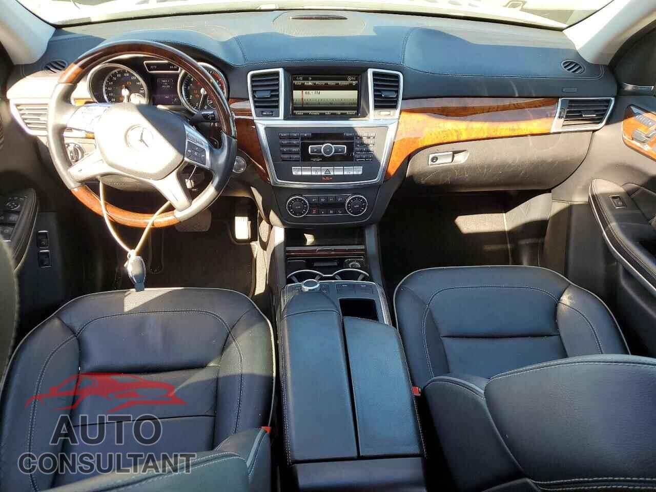 MERCEDES-BENZ GL-CLASS 2013 - 4JGDF7CE5DA209553