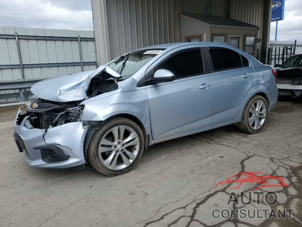 CHEVROLET SONIC 2017 - 1G1JB5SH1H4163865