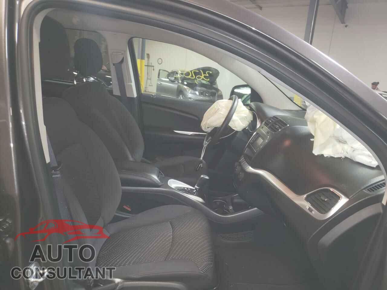 DODGE JOURNEY 2017 - 3C4PDCAB0HT600990