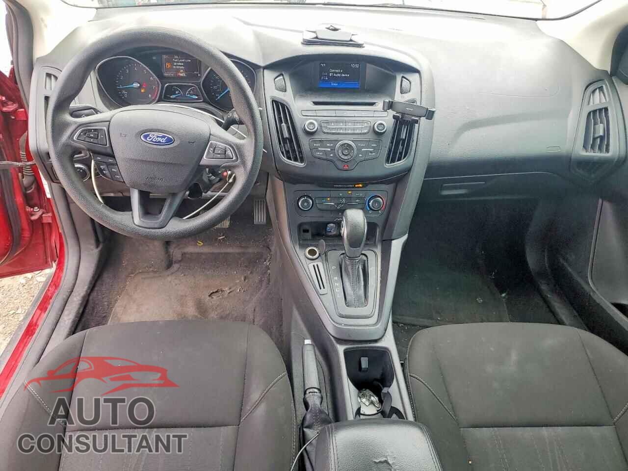 FORD FOCUS 2017 - 1FADP3F27HL242968