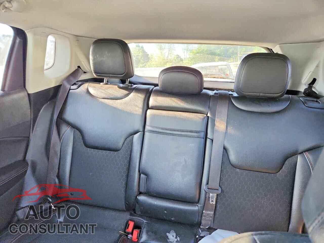 JEEP COMPASS 2019 - 3C4NJDBB9KT641565