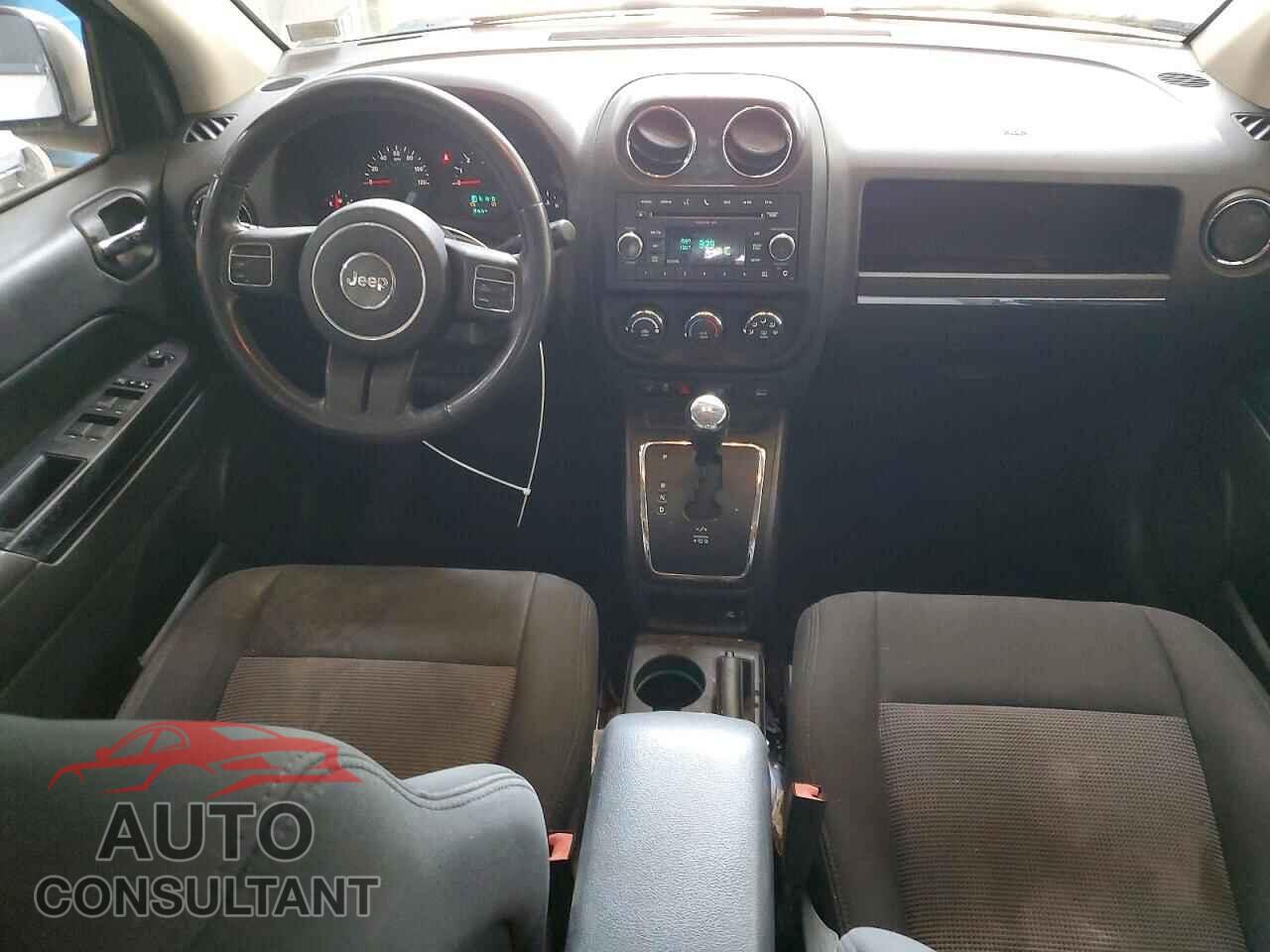 JEEP COMPASS 2011 - 1J4NF1FB0BD282651