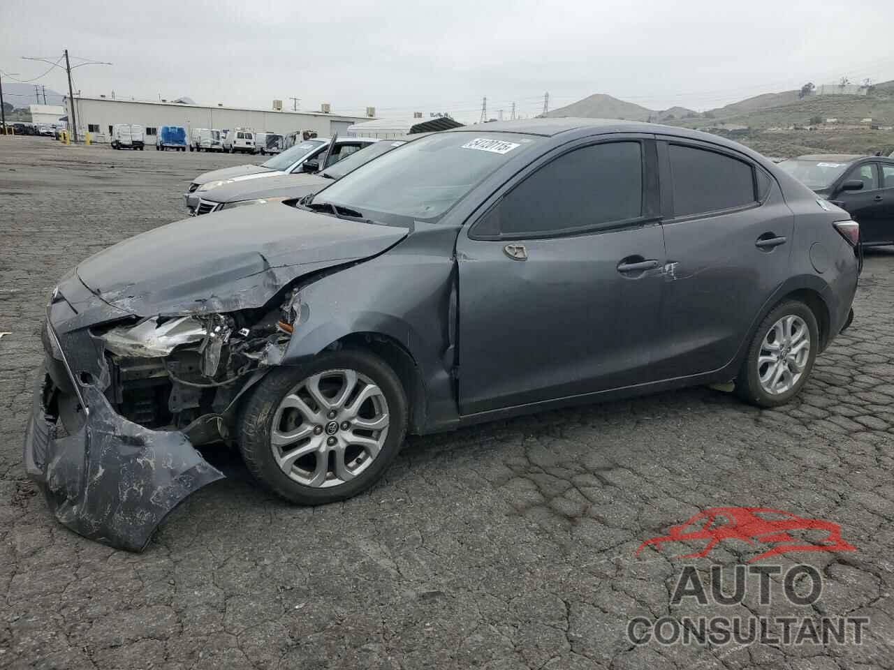 TOYOTA YARIS 2017 - 3MYDLBYVXHY162113