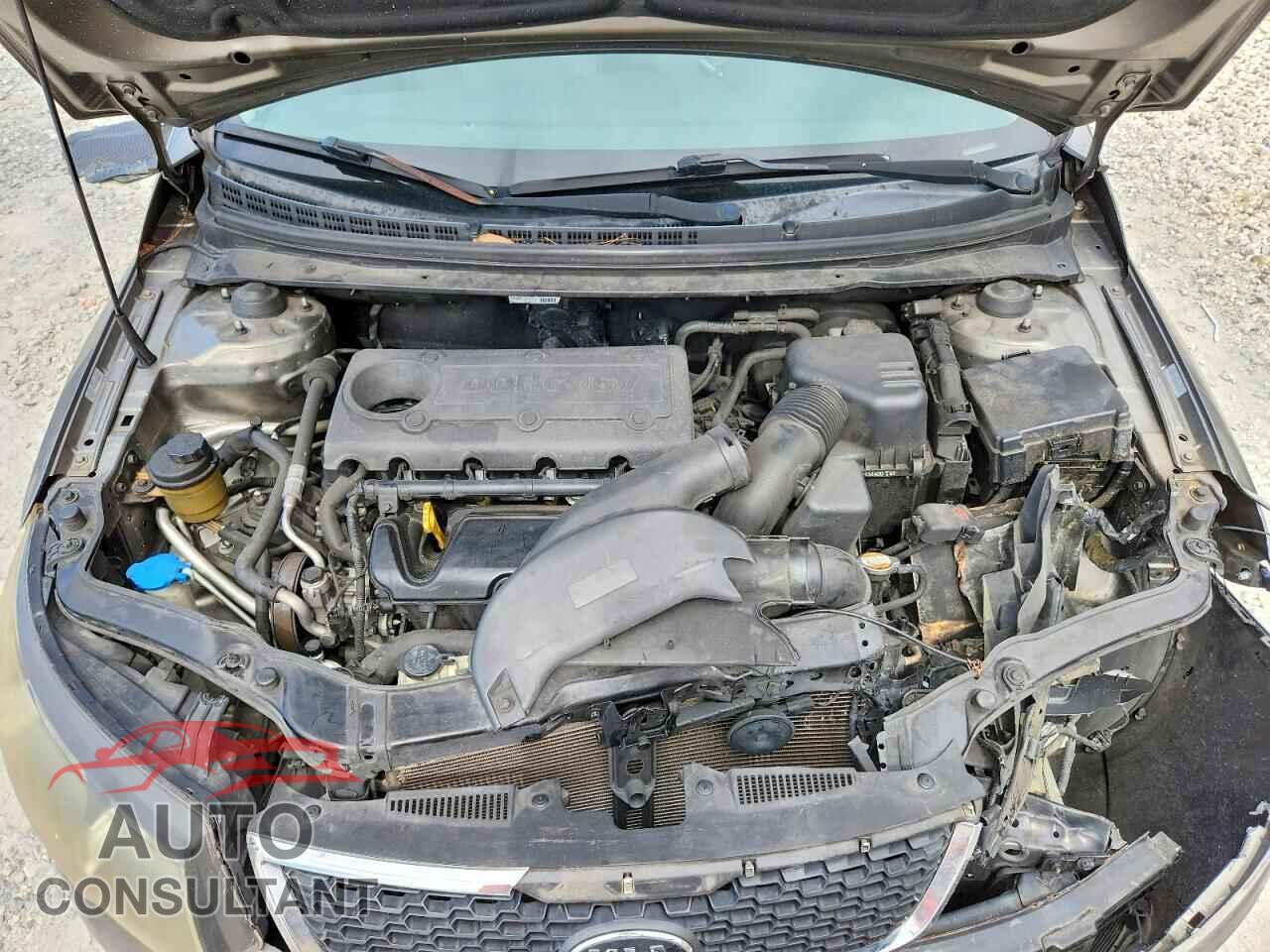 KIA FORTE 2011 - KNAFU4A21B5460888