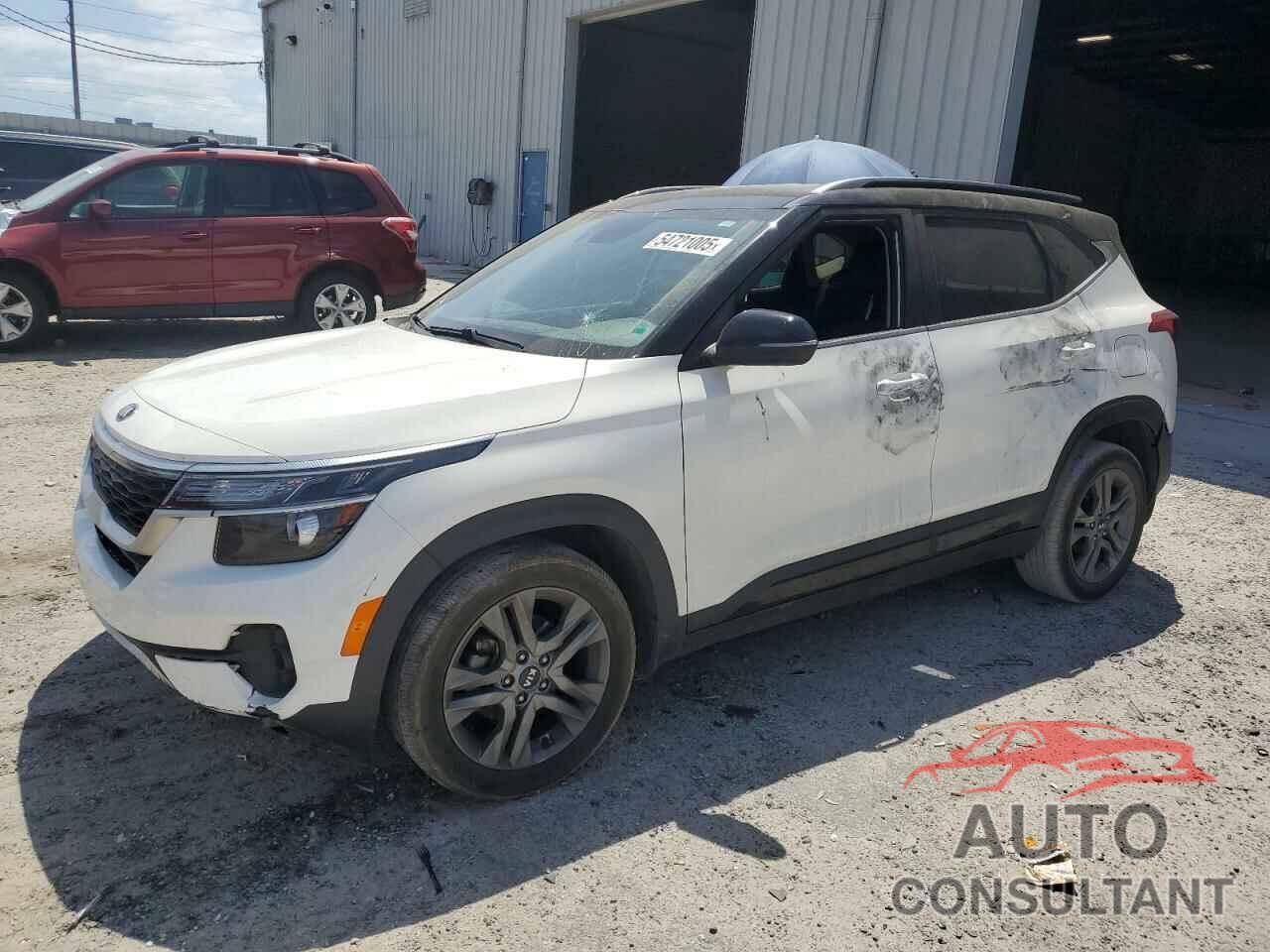 KIA SELTOS 2021 - KNDEU2AA2M7140044