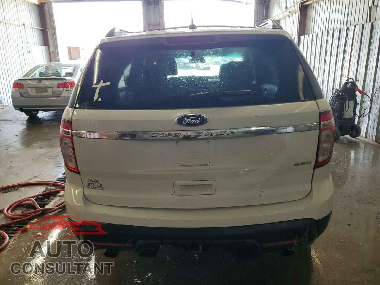 FORD EXPLORER 2012 - 1FMHK8B81CGA38939