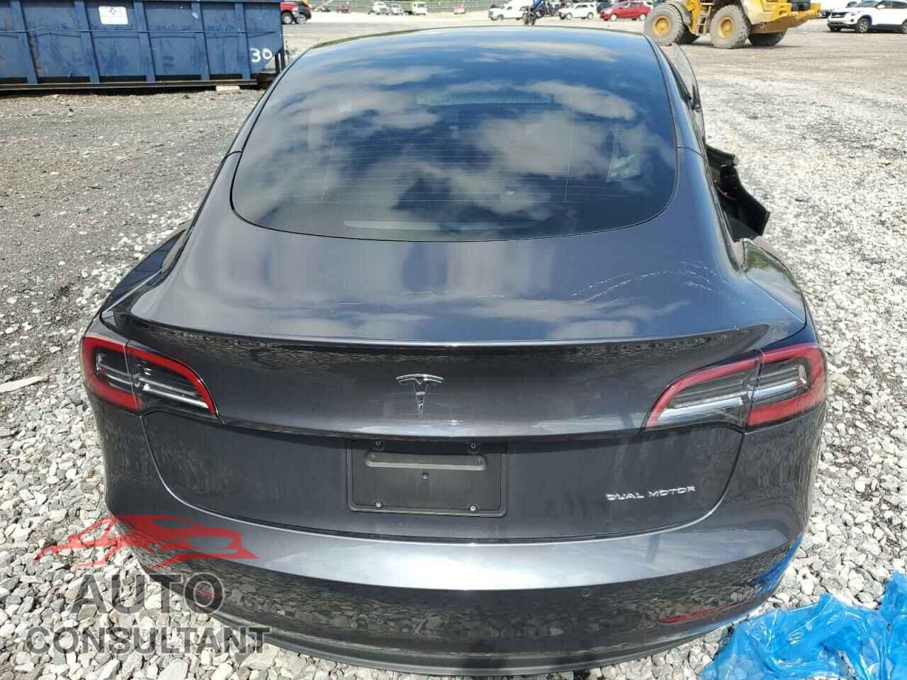 TESLA MODEL 3 2021 - 5YJ3E1EB8MF974864
